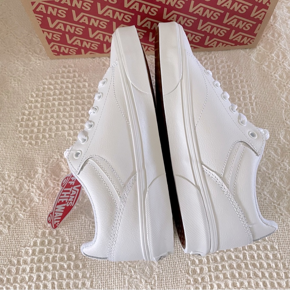 NEW WHITE LEATHER VANS - Picture 3 of 8